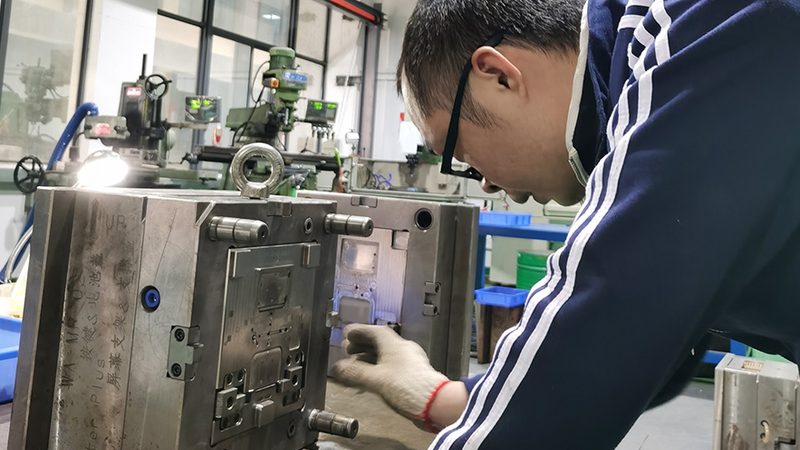医疗器械模具精度要求的深度解析**